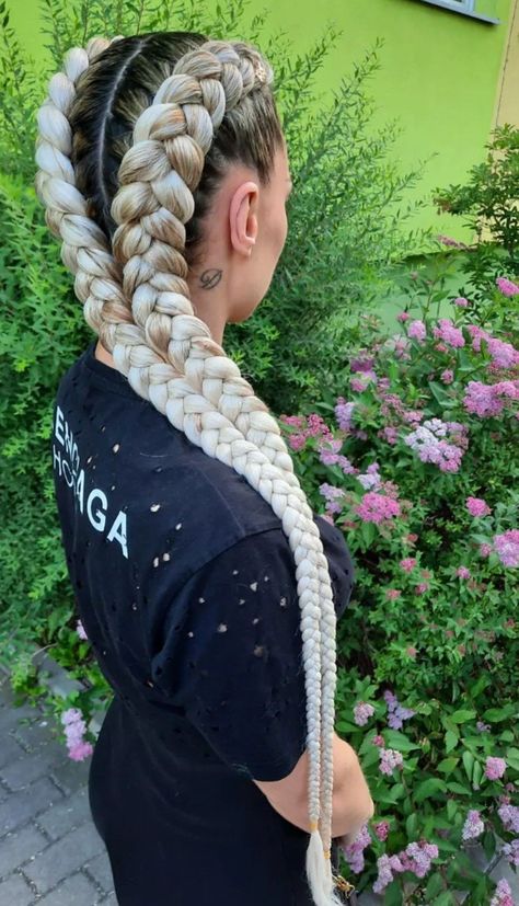 Hair Styles Twist, French Braids With Extensions, Island Twist Hairstyle, Boxer Braids Hairstyles, White Girl Braids, Hair Branding, Festival Braids, Two French Braids, Two Braid Hairstyles