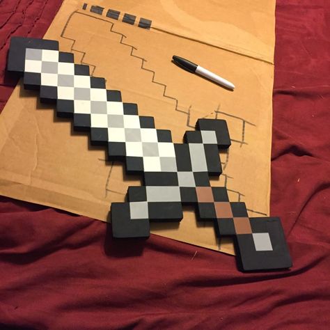 Make these DiY Minecraft Swords for your Minecraft fan. Make them for a room decoration, for a Minecraft birthday party, or just a fun craft! Minecraft Diy Crafts, Minecraft Room Decor, Minecraft Diy, Minecraft Party Decorations, Minecraft Decoration, Diy Minecraft, Minecraft Room, Minecraft Birthday Party, Minecraft Decorations