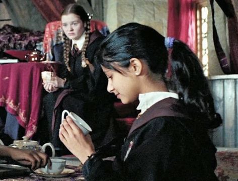 Shifting Inspiration, Harry Potter Script, Parvati Patil, Hogwarts Classes, Tea Reading, Hogwarts Aesthetic, Harry Potter World, Film Movie, Inspiration Ideas