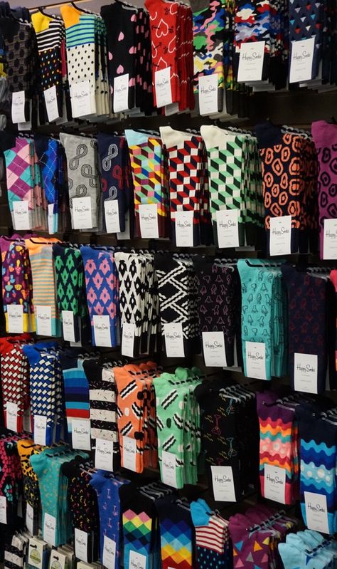 Wall of funky fashion socks Happy Socks Mens, Mens Socks Fashion, Funky Socks, Mens Dress Socks, Bespoke Fashion, Sock Game, Crazy Socks, Sock Patterns, Funky Fashion