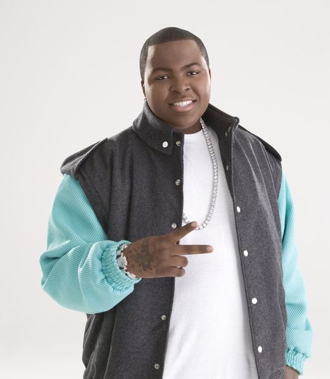 Sean Kingston Sean Kingston, Reggae Artists, African American Culture, Iconic Album Covers, Music Hits, Artist Album, Japan Girl, Celebrity Gossip, Pop Music