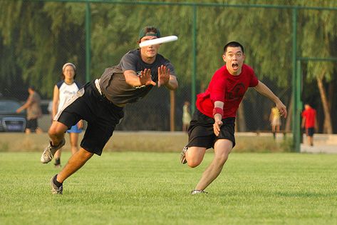 If you want to learn more about ultimate frisbee, here's a place with some tricks Free Time Activities, Ultimate Frisbee, Time Activities, The Game, To Play, To Learn, A Place