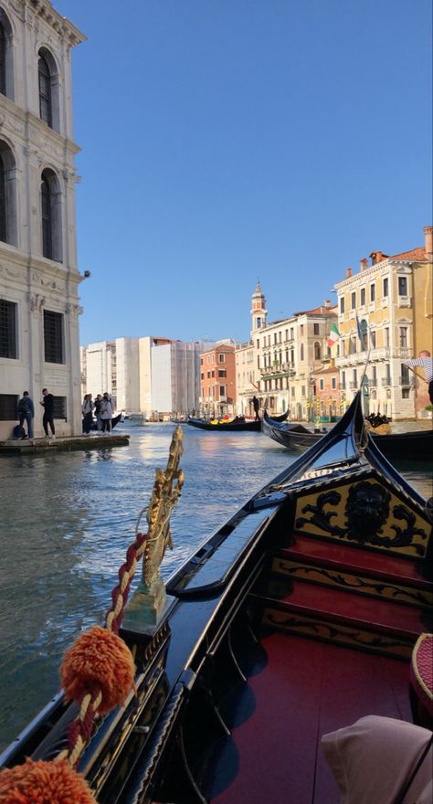 Venice, Italy, gondola, gondola in venice, europe, europe aesthetic, European summer, european summer aesthetic, travel, aesthetic, summer, summer, vacation, summer aesthetic, summer in italy, euro summer, aesthetic, vacation vibes, summer vibes, vibes, canal, building, boat, pretty, insta, insta story, city life Boat In Venice, European Vacation Aesthetic, Venice Italy Aesthetic, Euro Summer Aesthetic, Italy Gondola, Euro Tour, Gondola Venice, Europe Living, Venice Italy Gondola