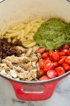 One-Pot Chicken Pesto Pasta Pesto Pasta Chicken, Sunday Dinner Ideas, Dinner Ideas For Two, Chicken Pesto Pasta, Pasta Chicken, Chicken Pesto, One Pot Chicken, Pesto Chicken Pasta, One Pot Pasta