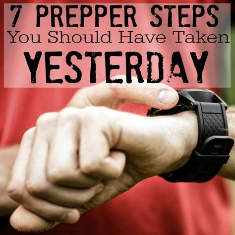 Preppers List, Prepper Food, Doomsday Prepping, Survival Life Hacks, Prepper Survival, Survival Life, Disaster Preparedness, Emergency Prepping, Food List