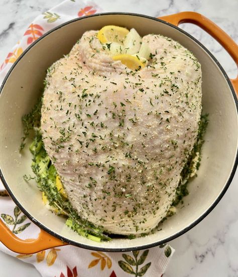 Best Moist Turkey Breast Recipe, Turkey Breast In A Dutch Oven, Turkey Breast Bone In Recipes, Turkey Breast Dutch Oven Recipes, Turkey Breast In Cast Iron Dutch Oven, Turkey In Dutch Oven, Dutch Oven Turkey Thanksgiving, Roasting Turkey Breast In Oven, Turkey Breast Recipes Dutch Oven