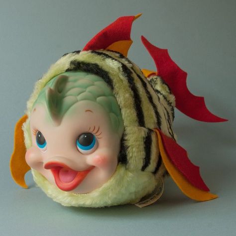 Vintage Rubber Face Fish Rushton Toys, Creepy Toys, Rubber Face, Pets For Sale, Vintage Kitsch, Vintage Plush, Retro Toys, Antique Toys, Animal Dolls