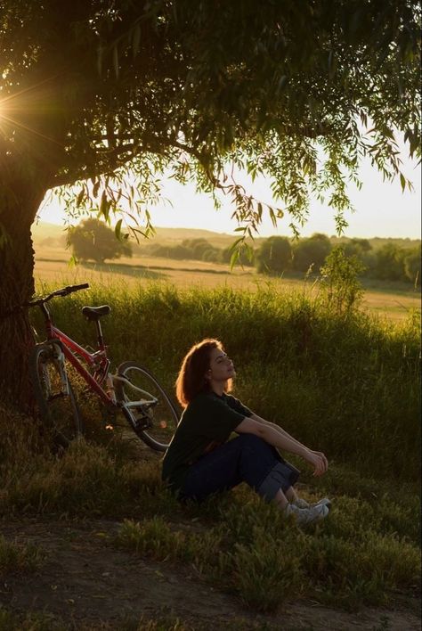 Sitting Under A Tree, Under A Tree, 사진 촬영 포즈, Sopot, Foto Poses, Trik Fotografi, Summer Dream, 인물 사진, The Grass