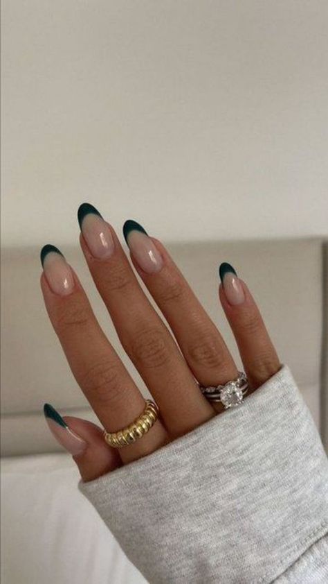 Fall French Nails, Green French Tips, Sophisticated Nails, Natural Nails Manicure, Hoco Nails, Popular Nail Colors, Emerald Nails, Minimal Makeup Look, Green Acrylic Nails