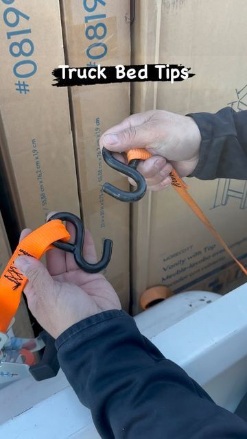 Modern Guide to Knots on Instagram: "Rachet strap tutorial #aweomeforsale #truck #moving" Diy Truck Mods, Truck Accessories Diy, Cool Truck Accessories, Truck Frames, Bed Accessories, Truck Mods, Everyday Hacks, Truck Bed Accessories, January 11