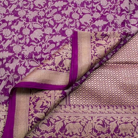 Magenta Blouse, Banaras Sarees, Banarsi Saree, Classic Wear, Purple Saree, Necklaces Handmade, Indian Silk Sarees, Gold Wedding Jewelry, Bird Motif