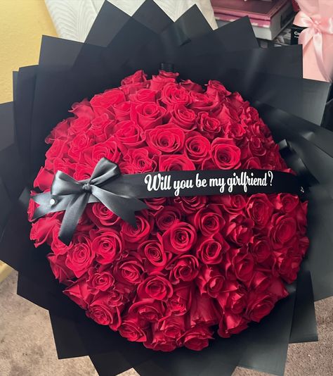 This weekends 100ct rose bouquet✨ . . .Dm to place your orders🫶 #ramobuchon #ramo #ramos #rosebouquet #rosas #forher #ie #riverside #perris #morenovalley #sanbernardino #trending #fyp #fypage #fypシ #willyoubemygirlfriend #100ctbouquet #smallbusiness #smallbusinesssupport Proposal Bouquet Roses, 100 Roses Bouquet, Will You Be My Girlfriend, Business Thank You Notes, 100 Roses, Roses Bouquet, Me As A Girlfriend, Business Thank You, Thank You Notes