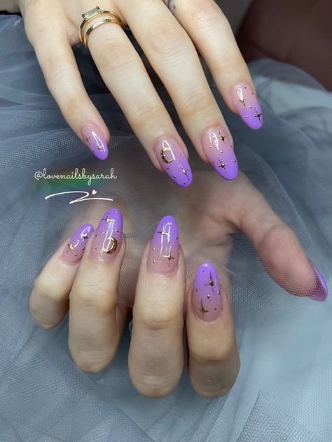 Lilac With Gold Nails, Amethyst Inspired Nails, Speak Now Nails Taylor Swift Purple, Speak Now Inspired Nails, Tangled Nails Disney, Tangled Themed Nails, Lilac And Gold Nails, Rapunzel Nails Acrylic, Tangled Rapunzel Nails