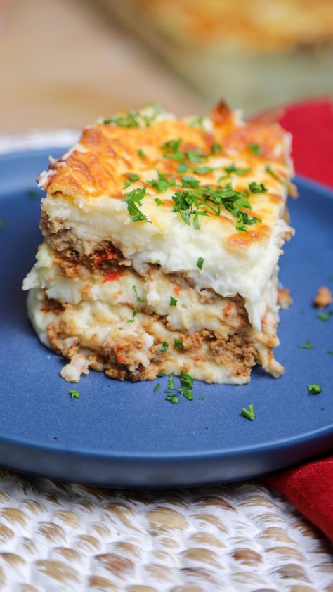 #Tambor de #picadillo aka Cuban #ShepardsPie is the comfort food we all need rn 😍 INGREDIENTS 5 Idaho potatoes 1 cup of cream… | Mika Leon (@mikabites) on Instagram Idaho Recipes, Idaho Food, Cuban Picadillo, Shepard S Pie, Idaho Potatoes, Evaporated Milk, Mozzarella Cheese, 1 Cup, Idaho