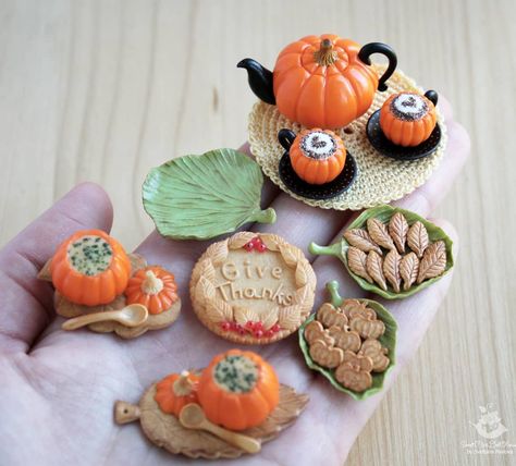 🍂🍁Autumn collection🍁🍂 Made from polymer clay 💛 In scale 1:12🍂 #polymerclay #dollhouseminiatures #dollhouse #pumpkin #Autumn #autumnstyle… Miniature Dollhouse Food, Temecula California, Pumpkin Autumn, Whimsical Wonderland, Dollhouse Food, Autumn Collection, Polymer Clay Art, Miniature Dollhouse, Fairy House