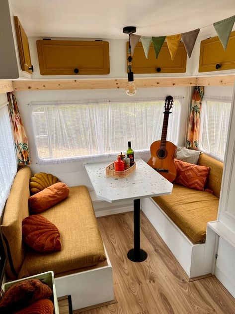 Retro Trailer Remodel, Caravan Curtains Ideas, Retro Camper Remodel, Retro Caravan Interiors, Caravan Office, Caravan Interior Makeover, Spartan Trailer, Vintage Caravan Interiors, Popup Camper Remodel