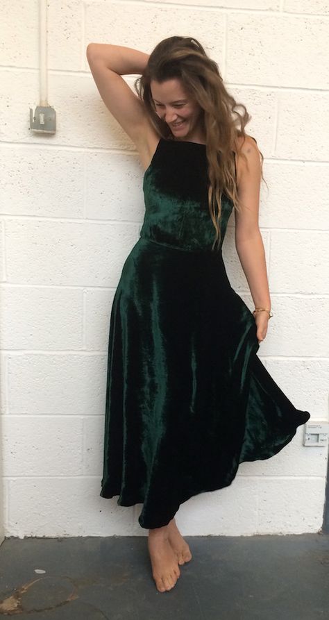 Diy Velvet Dress, Velvet Dress Pattern, Velvet Inspiration, By Hand London, Velvet Dress Long, Flora Dress, Green Velvet Dress, Darling Dress, Dreamy Dress