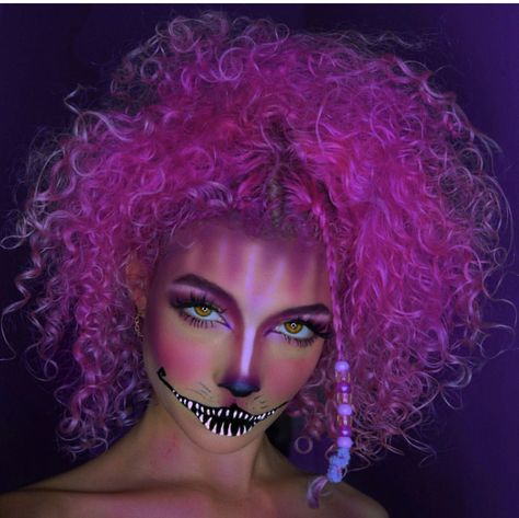 Chesire Cat Costume, Cat Costume Makeup, Cheshire Cat Cosplay, Cheshire Cat Makeup, Cheshire Cat Halloween, Mardi Gras Makeup, Alice In Wonderland Makeup, Wonderland Makeup, Cheshire Cat Costume