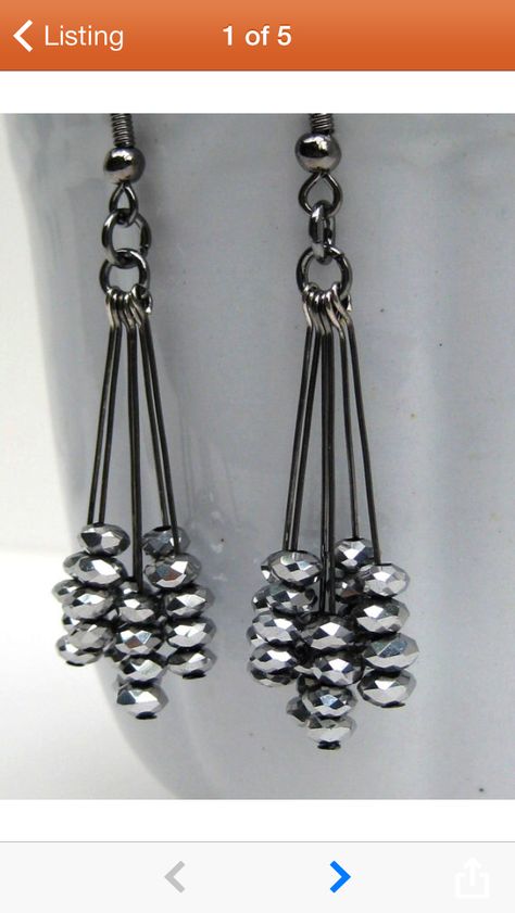 Cool Black Dangle Earrings, Gunmetal Earrings, Jewellery Shops, Bijoux Fil Aluminium, Dangle Earrings Silver, Piercing Jewellery, Black Earrings Dangle, Sparkly Earrings, Earrings Inspiration