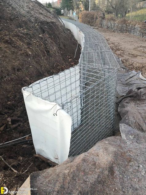 25+ Attractive And Practical Gabion Projects | Engineering Discoveries Gabion Wall Design, Rock Fence, Gabion Stone, Gabion Cages, Gabion Retaining Wall, Backyard Retaining Walls, Rock Retaining Wall, Retaining Wall Design, Gabion Fence