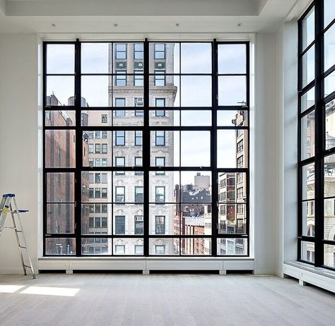 New York apartment: Loft Living, Empty Room, New York Apartment, Design Del Prodotto, Nyc Apartment, Dream Apartment, Style At Home, City Living, Dream Spaces