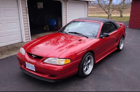 The fourth generation of Ford’s popular pony car was named Car of the Year shortly after it debuted. Thirty years later, a few standout examples remain, including a sub-50,000-mile example in Canada with some subtle upgrades. The Pick of the Day is a 1996 Ford Mustang GT Convertible: https://journal.classiccars.com/2024/02/15/pick-of-the-day-1996-ford-mustang-gt-convertible/ 1996 Ford Mustang, Ford Mustang Gt Convertible, Mustang Gt Convertible, Niagara Falls Ontario, Hurst Shifter, American Racing, Pony Car, V8 Engine, Tonneau Cover