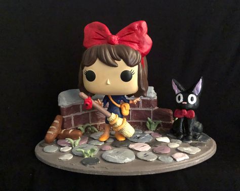 Loki’s delivery service custom Funko Pop Ghibli Toys, Custom Funko Pop, Custom Funko, Funko Pop Figures, Disney Infinity, Pop Culture Art, Pop Mart, Pop Figures, Ghibli Art