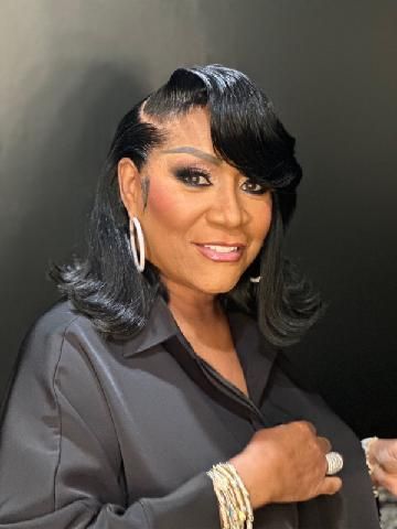 Patti LaBelle (@MsPattiPatti) on X Patti Labelle, Newark Nj, Nice Hair, Edgy Hair, Whitney Houston, 1960s Fashion, Beauty Icons, I Love Music, Kinds Of Music