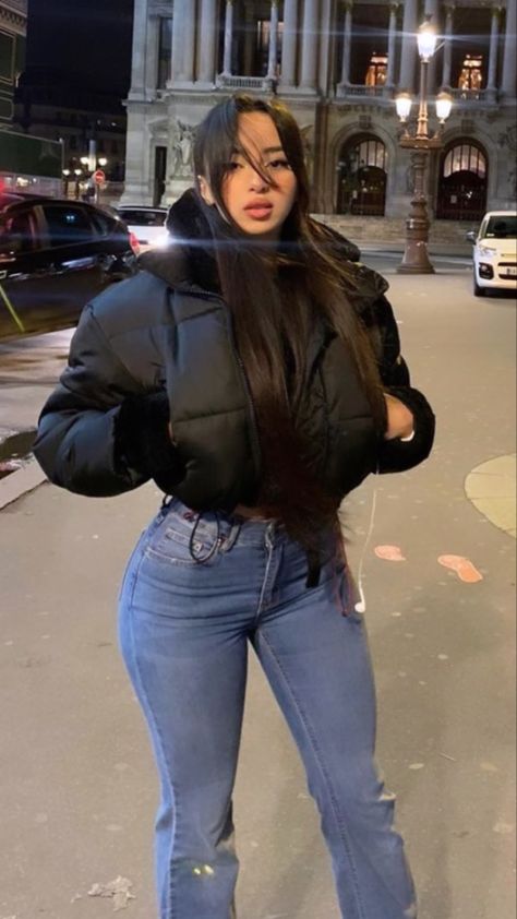 Puffer Outfit, Kore Ulzzang, Puffer Jacket Outfit, Cropped Puffer Jacket, Tyler The Creator, Looks Style, Winter Fashion Outfits, Fall Winter Outfits, Outfits Casuales