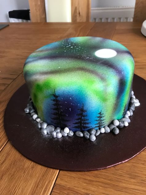 Alaska Themed Cake, Aurora Borealis Cake, 6months Anniversary, Northern Lights Cake, Cake Mermaid, Mermaid Witch, Globe Cake, Angel Wedding, Galaxy Birthday