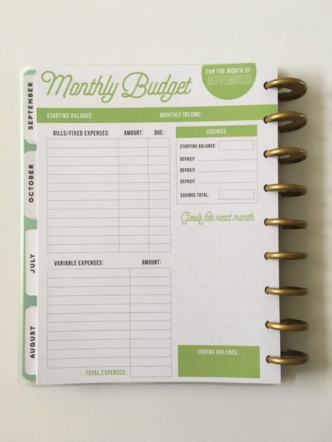 happy planner review monthly budget rainbow spending income savings financial tracker discbound pros and cons Happy Planner Budget, Planner Review, Financial Budget, Personal Finance Budget, Monthly Budget Planner, Planner Tips, Finance Planner, Budget Planer, Budget Printables