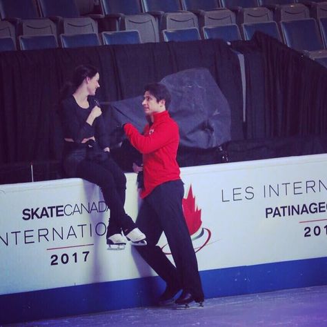 11.5k Likes, 67 Comments - Tessa Virtue (@tessavirtue17) on Instagram: “Board games #SCI17 #VirtueMoir #XX” Ice Skate Drawing, Pairs Figure Skating, Virtue And Moir, Tessa Virtue Scott Moir, Tessa And Scott, Tessa Virtue, Scott Moir, Jack And Elizabeth, Skating Aesthetic