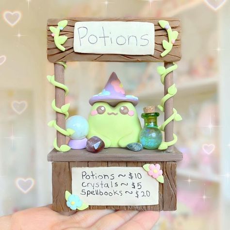 Wizard Frog, Sculpture Art Clay, Clay Diy Projects, Clay Crafts Air Dry, Magic Forest, Cute Polymer Clay, Clay Figurine, Fun Easy Crafts, Clay Jewelry Diy