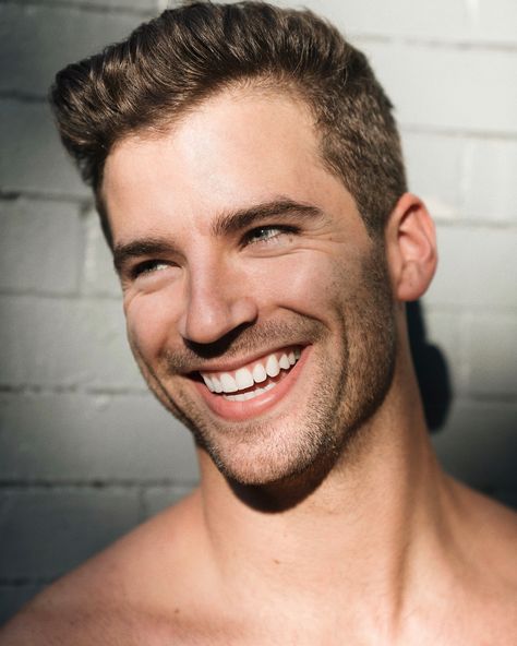 Perfect Smile Men, Male Model Smiling, Male Smile, Men Smile, Man Reference, Man Smiling, Model Portraits, Crooked Smile, Happy Guy