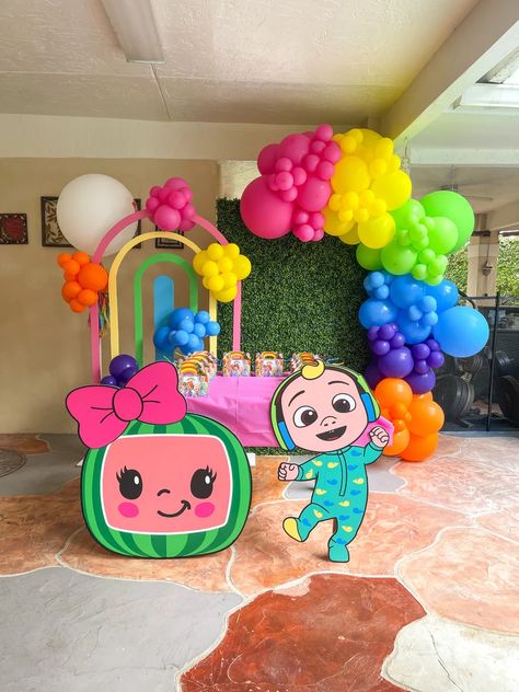 Cocomelon Party Ideas, Cocomelon Birthday Party, Cocomelon Birthday, Baby Birthday Themes, 1st Birthday Party Decorations, 1st Birthday Themes, Birthday Themes For Boys, 2nd Birthday Party Themes, Birthday Party Centerpieces