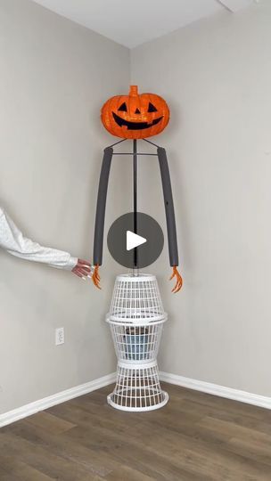 Jack O Lantern Ideas Easy, Jack O Lantern Diy, Jack O Lantern Ideas, Halloween Lanterns Diy, Lanterns Diy, Lantern Diy, Easy Diy Halloween Decorations, Lantern Ideas, Halloween Lanterns