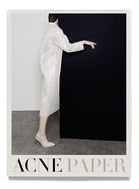 Acne paper - Black and white structured layout edition. Sober and minimalistic. Acne Paper, Fashion Editorial Layout, Acne Studio, Editorial Layout, Magazine Design, Editorial Design, Fashion Photo, Magazine Cover, Book Design