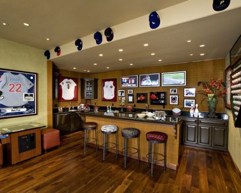 40 Inspirational Home Bar Design Ideas For A Stylish Modern Home Man Cave Designs, Basement Sports Bar, Man Cave Design, Basement Bar Designs, Home Bar Design, Man Cave Basement, Diy Basement, Man Cave Home Bar, Home Bar Designs