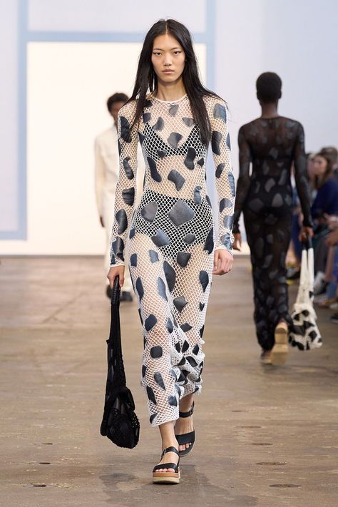 Best NYFW Spring 2024 runway looksI Gabriela Hearst mesh maxi dress Runway 2024, Gabriela Hearst, Spring Summer 2024, Print Trends, Runway Collection, Spring 2024, Couture Collection, Summer 2024, New York Fashion Week