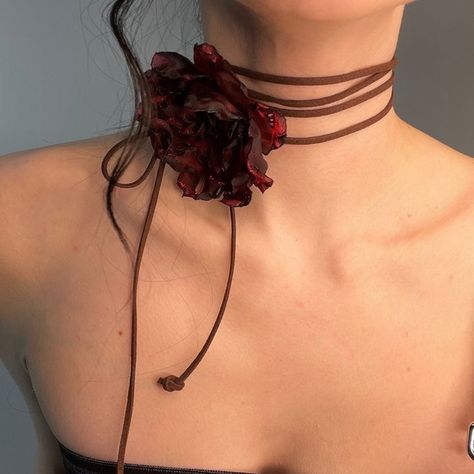 Neck Flower Choker, Neck Flower, Flower Choker Necklace, Beautiful Chokers, Flower Choker, Chocker Necklace, Handmade Lace, Lace Up Sandals, Choker Necklaces