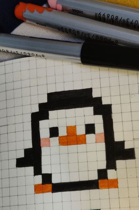 Pixel Art On Graph Paper, Pixel Art Paper, Cute Pixel Art Kawaii, Pixel Drawing Easy, Cute Pixel Art Easy, Cute Pixel Drawing, Cute Pixel Art Aesthetic, Penguin Pixel Art, Pixel Penguin