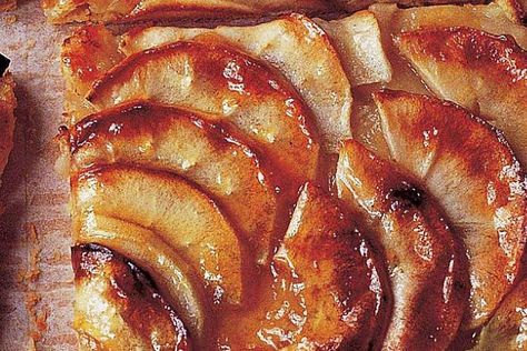 French Apple Tart Recipe Easy, French Apple Tart Ina Garten, French Style Apple Tart, French Apple Tart Barefoot Contessa, Ina Garten French Apple Tart, Ina Garden Apple Tart, Apple Galette Recipe Ina Garten, Rustic French Apple Tart Recipe, Ina Garden French Apple Tart