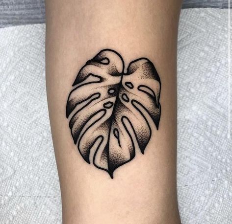 Monstera Deliciosa Tattoo, Traditional Tattoo Outline, Tatuaje Cover Up, Mushroom Tattoos, Theme Tattoo, Fort Wayne Indiana, Plant Tattoo, Traditional Tattoo Design, Tattoo Portfolio