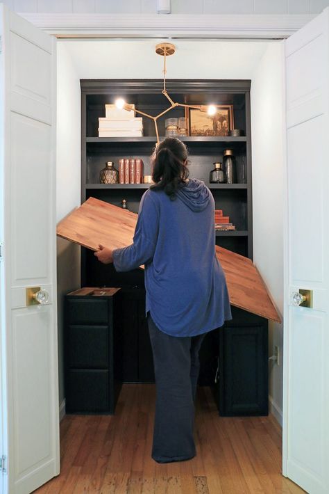 Office Nook In Bedroom, Closet To Office Conversion, Nook In Bedroom, Closet Turned Office, Office Reading Nook, Hidden Office, Cloffice Ideas, Closet Nook, Computer Nook