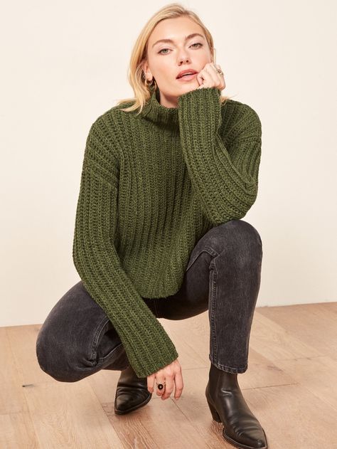 La Ligne x Reformation Never-Let-Me-Go Sweater in Olive $228 Olive Sweater Outfit, Olive Green Sweater Outfit, Green Turtleneck Outfit, Wool Sweater Outfit, Tanya Kizko, Green Sweater Outfit, Dark Green Jeans, Big Comfy Sweaters, Dark Green Sweater