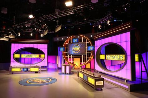 Game Show Set, Virtual Villagers, Tv Studio, Stage Set Design, Tv Show Games, Stage Set, Game Ideas, Studio Design, Mind Map