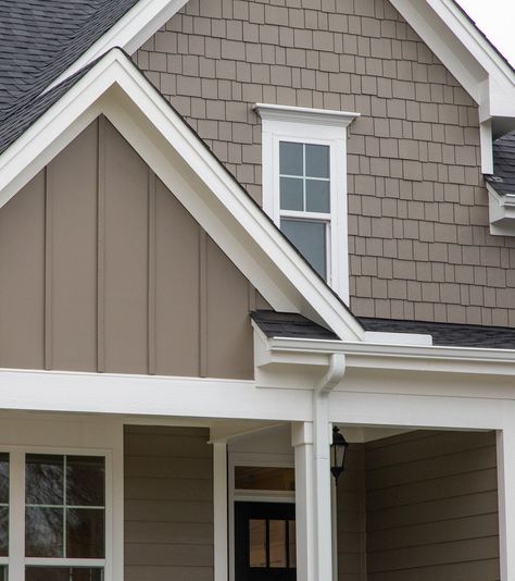 Fiber Cement Shakes & Shingles | Allura USA Hardie Board Shaker Shingles, Shaker Shingles On Front Of House, Shake Shingles Exterior, Clay Siding House Exterior Colors, Shaker Siding Exterior, Hardie Shingle Siding, Timber Exterior, Small Lake Houses, Exterior House Siding