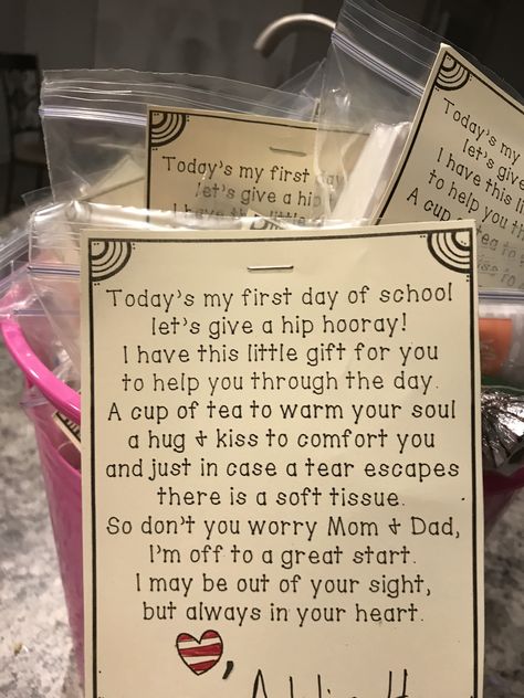 First day of school parent gift poem and care package. #firstdayofschool #backtoschool #teacherspayteachers  #teacherlife #kindergarten #school #teachersofinstagram https://www.teacherspayteachers.com/Product/First-day-of-school-parent-gift-poem-3947426 First Day Of School Notes, Preschool Parent Gifts, First Day Poem, Parent Survival Kit, Welcome To Preschool, Preschool Poems, My First Day Of School, Preschool First Day, Kindergarten Parent