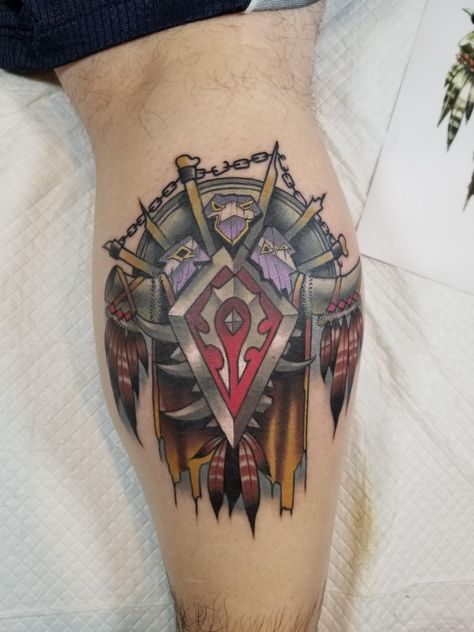 Horde crest tattoo took 3 hours done by Alex Harris @ Seaport Tattoos (Boston) Horde Tattoo, Wow Horde, Crest Tattoo, Shield Tattoo, Nerd Tattoo, For The Horde, Gaming Tattoo, R Tattoo, Professional Tattoo