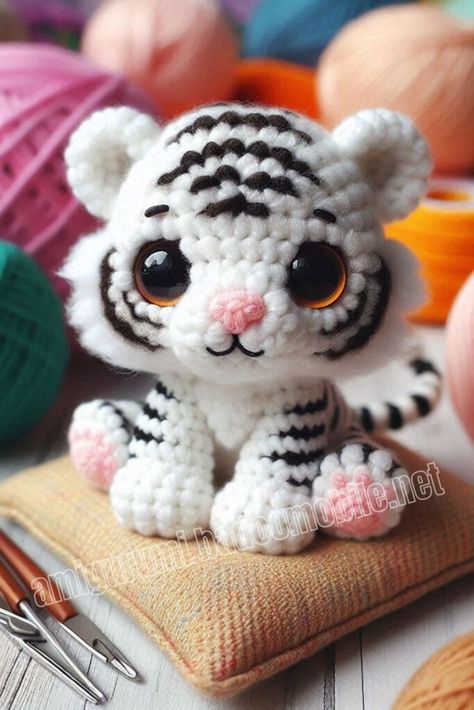 Amigurumi Easy Crochet Tiger Pattern-1 Crochet White Tiger Free Pattern, Tiger Crochet Pattern Free Amigurumi, Crochet Tiger Pattern Free, Cheetah Crochet Pattern, Crochet Cheetah, Tiger Amigurumi Free Pattern, Amigurumi Easy, Crochet Tiger, Hobby Ideas